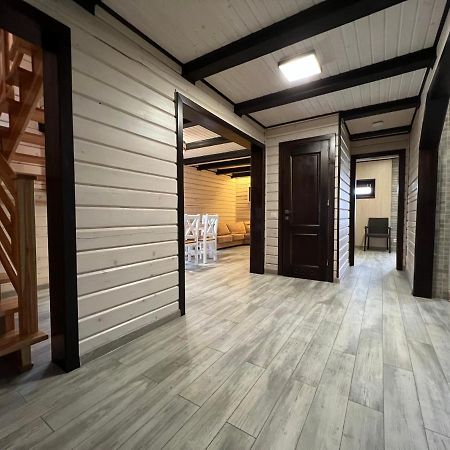 Villa Family House Truskavets Modrychi Exterior photo